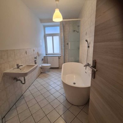 Schöne 2-Raum-Wohnung mit Balkon nahe der Elbe