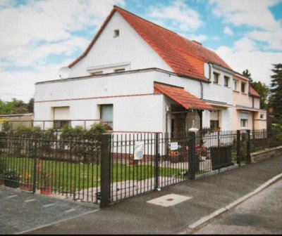 1200 € - 92 m² - 3.5 Zi.