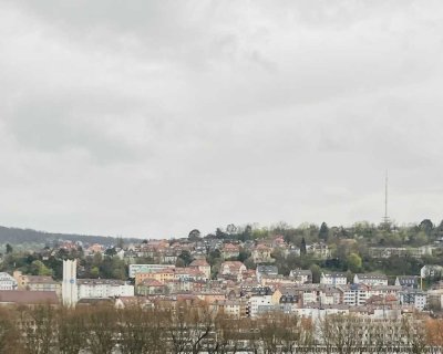 Gehobenes 4-Zimmer Penthouse mit Aussicht und Einbauküche am Rosensteinpark - Erstbezug