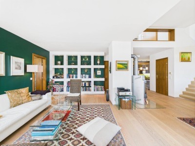 3-Zimmer Dachgeschosswohnung im 18. Bezirk mit Wienblick &amp; zwei Garagenplätzen