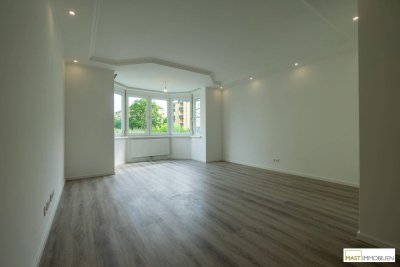 Zur Gänze sanierte 3 Zimmer Wohnung inkl. neuer Küche in ausgezeichneter Lage direkt in Stockerau
