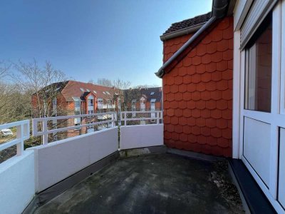 **Wir renovieren für Sie**Geräumige 3-Zimmer-Wohnung mit Balkon!