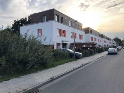Zentral und grün mit Weitsicht – modernes Reihenendhaus mit 5 Zimmern am Öjendorfer Park