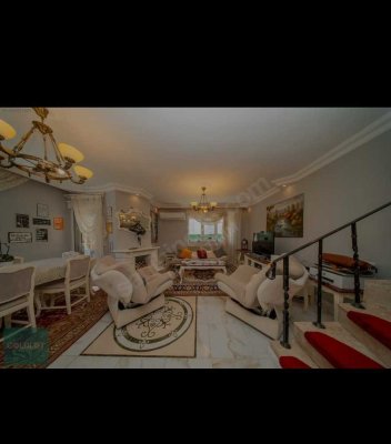 350000 € - 210 m² - 5.0 Zi.
Exklusive  Villa in Antalya