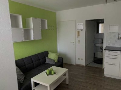Studentenwohnung, ruhig, möbliert und ausgestattet, Südbalkon, TG-Stellplatz, Nähe zur Uni