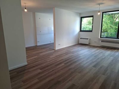 Gepflegte 2-Zimmer Wohnung im 3. OG mit Balkon in München