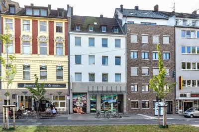 Mittendrin! Großzügige 4-Zimmer-Wohnung mit neuem Bad