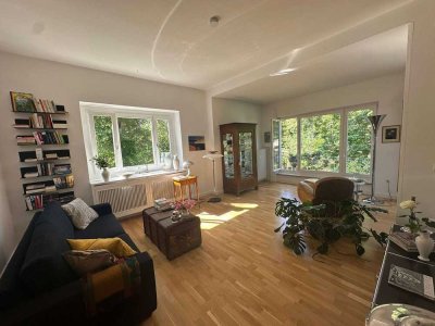 ALLEINAUFTRAG: TOP-GEPFLEGTE DAHLEM-4-ZIMMER WOHNUNG!