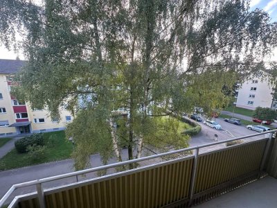 Bezugsfreie Ruhige 2-Zimmer Wohnung mit Balkon im Grünen