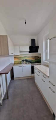 15432 Krankenhausnähe, unbefristet, große Zimmer, westseitige Loggia!