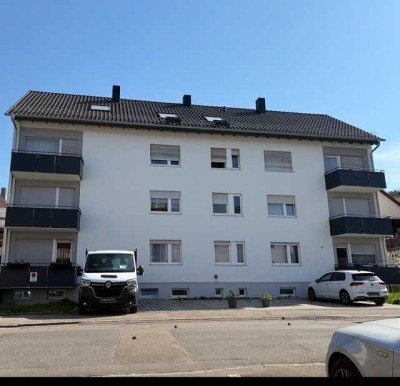 12 Familienhaus, energetisch kernsaniert, komplett vermietet in Esslingen-Mettingen