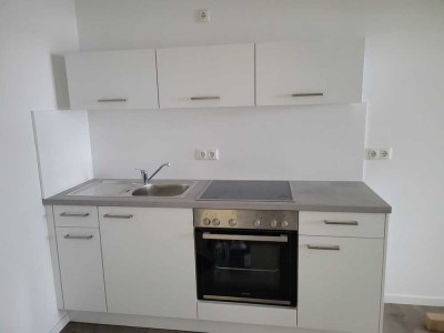 Mittendrin mit Küche und alles neu