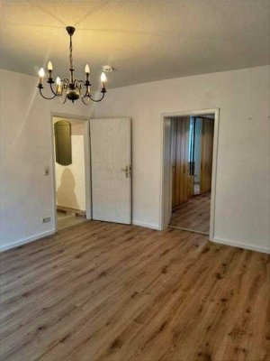 Schöne helle 50 m² Wohnung in Erfurt-Daberstedt zu mieten