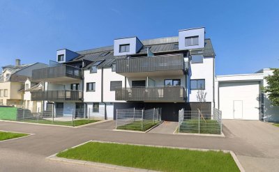 gut gelegene, klimatisierte 2 Zimmer Neubauwohnung mit eingerichteter Küche &amp; westseitigem Balkon in Aspern Nähe Siegesplatz