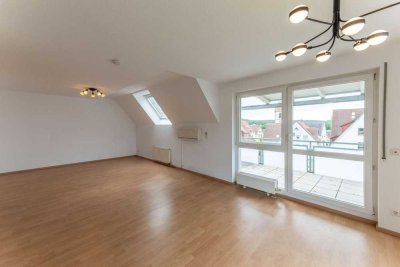 Ruhige Maisonette-Wohnung mit Weitblick – Wohntraum in aussichtsreicher Lage inmitten von Ehningen