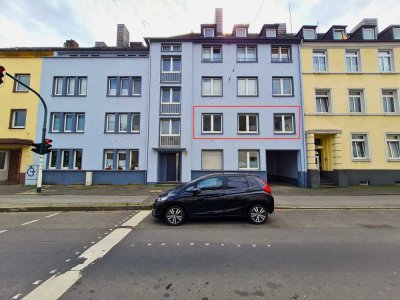 Renovierte 3-Zimmer-Wohnung mit Balkon, Einbauküche & Garage – 63 m² in Krefeld