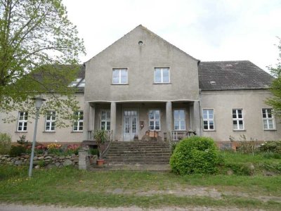 Riesiges Bauernhaus; ca. 335 m² Grundfläche, Holzheizung, sucht Nachnutzer -PFINGSTANGEBOT