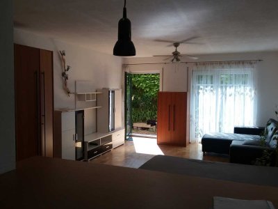 1 ZKB, EG, voll möbliert,  EBK, TG, Garten