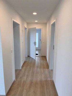 Attraktive 3-Zimmer-Wohnung mit Balkon und EBK in Osterburken