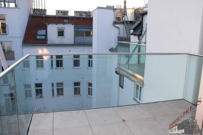 Exklusive Dachgeschosswohnung im 9. Bezirk mit Balkon