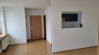 Helle 2-Zimmer-Wohnung in Offenbach (Stadtmitte)-gute zentrale Lage