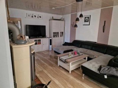 Charmante Eigentumswohnung im Bungalowstil – Wohnen mit Komfort und Naturanschluss