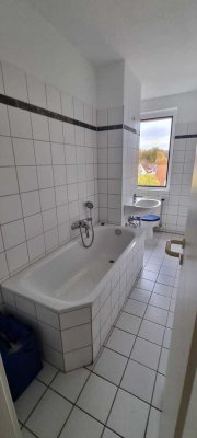 Ab sofort: Für 3-Zimmer-Wohnung am Ruppiner See in Neuruppin, 695 Euro warm, 59,50 qm Nachmieter ges