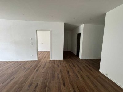 Erstbezug nach Kernsanierung – moderne 2-Zimmer-Wohnung mit Einbauküche - 9