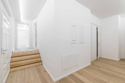 Renovierte 4-Zimmer-Erdgeschosswohnung mit privatem Innenhof