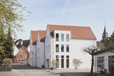 Besondere 3-Zimmer DG Wohnung