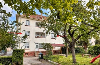 Altbauwohnung saniert mit 4 Zimmern,  Balkon und Garten - Studenten WG geeignet - Top Lage