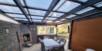 Sonnige 3-Zimmer-Wohnung mit großzügigem Wintergarten und Garten