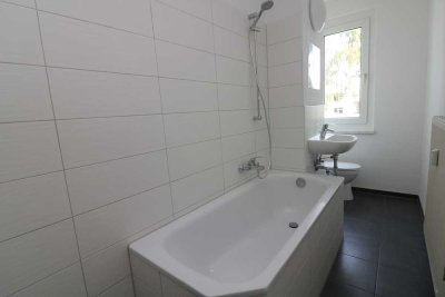 Spar dich glücklich! - Schnäppchen-2RW mit Badewanne im Erdgeschoss