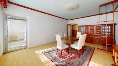 großzügige Wohnung im Zentrum