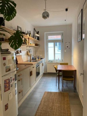 Helle 2-Zimmer Altbauwohnung in Leipzig-Lindenau