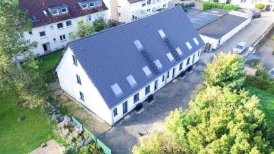 Modernes Neubauhaus (Erstbezug) mit Terrasse und Stellplatz zu vermieten