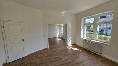 Neuwertige 2-Zi.-Wohnung mit Terrasse und Gartennutzung