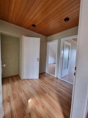 Dachgeschosswohnung in Horn-Lehe