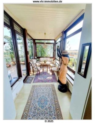 *****DIE MONDÄNE Lage in Sonnenberg, mit riesigen Balkon, 2,5 Zi. ETW inkl. Stellplatz*****