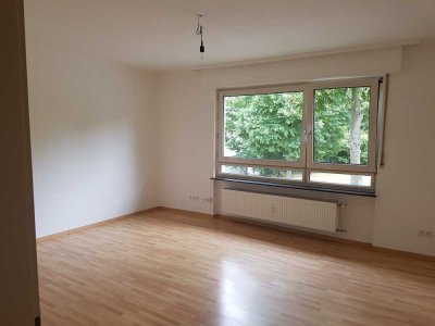 3ZKB mit Balkon in Mannheim-Neuostheim