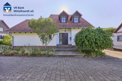 Einfamilienhaus in bevorzugter Wohnlage von Bobenheim am Berg!