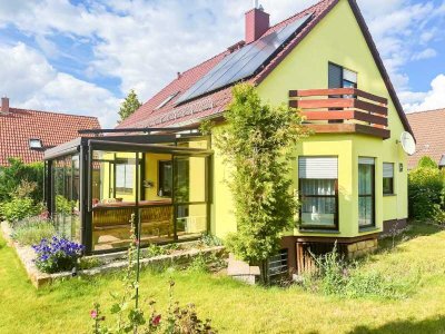 Hier bleiben keine Wünsche offen! Einfamilienhaus mit Wintergarten in Fischbach