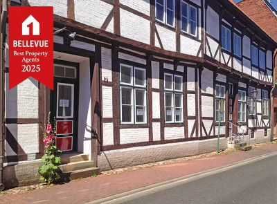 NEU! Historisches Wohnhaus mit vielen Entwicklungsmöglichkeiten- ehem. Adelspalais  in 1a Lage