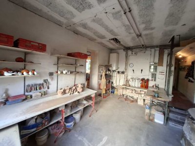 Keramikwerkstatt* Atelier* Kunsthandwerk* Ladengeschäft*Büro*