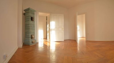 Liebevoll sanierte 2-Zimmer Altbauwohnung im Herzen von Linz – Perfekt für Singles und Student:innen
