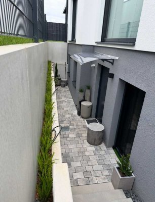 2-Zimmer Souterrain Wohnung (FBH &Klima) in Korntal-Münchingen