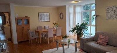 Helle 4-Zimmer Wohnung mit Balkon in Mainz-Hechtsheim