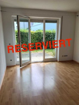 RESERVIERT  2-Zimmer Gartenwohnung mit Terrasse, TG-Stellplatzt von PRIVAT