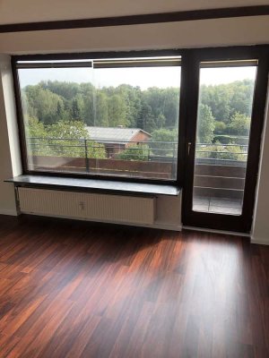 Helle 3-Zimmer Wohnung mit Balkon in Hamburg-Billstedt
