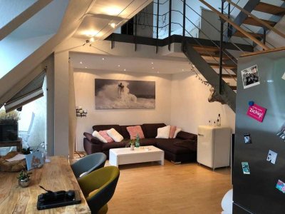 Helle, moderne 2-Zimmer Maisonetten-Wohnung im 4. OG/DG in ruhiger Okerlage
